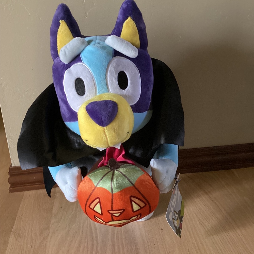 Halloween Bluey Vampire Pumpkin Porch Greeter  18.5”